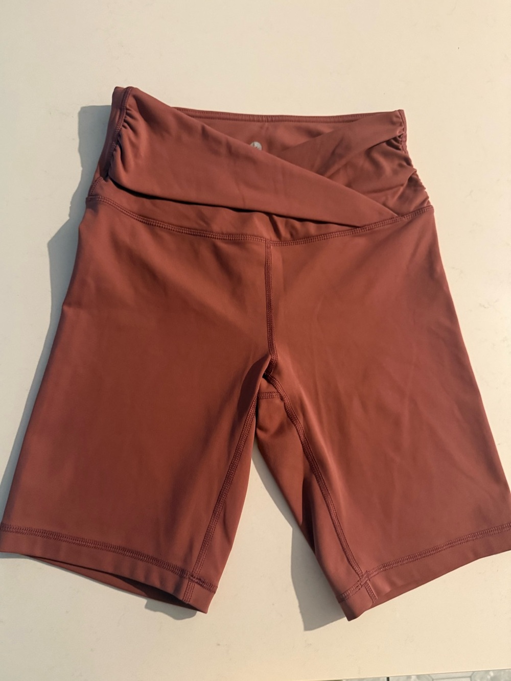 Women’s High-Rise Bike Shorts in Rust